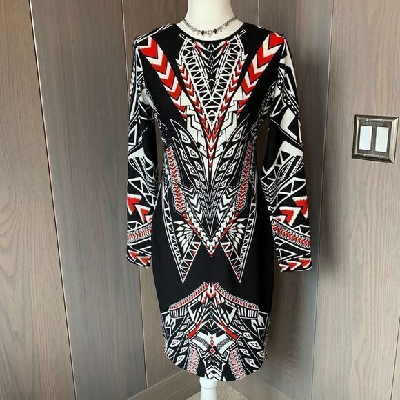 BISOU BISOU Dress Polynesian Print 8 - Picture 1 of 12